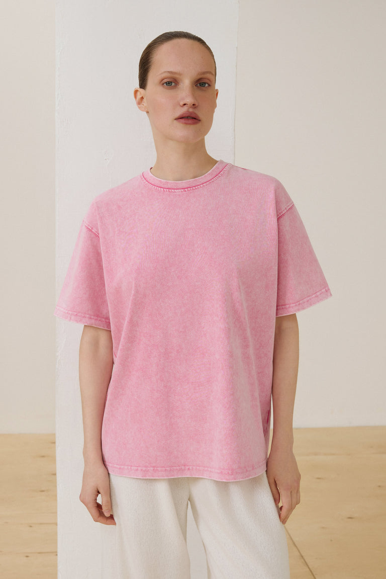 Women's Pink Washed-Effect Boxy-Style Cotton T-shirt Estro ER00119729.