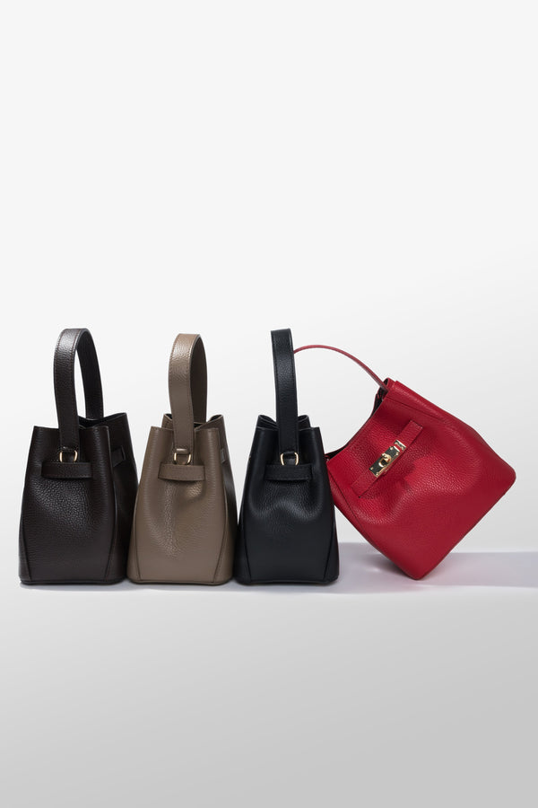Women’s satchel bags made of Italian genuine leather Estro - color comparison.