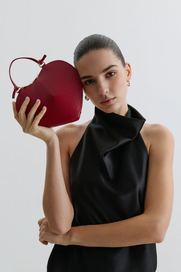 Womens Red Leather Heart-Shaped Bag Estro ER00117421.