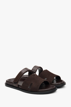 Elegant Estro slide sandals for women, featuring a luxurious saddle brown combination of velour and leather. 