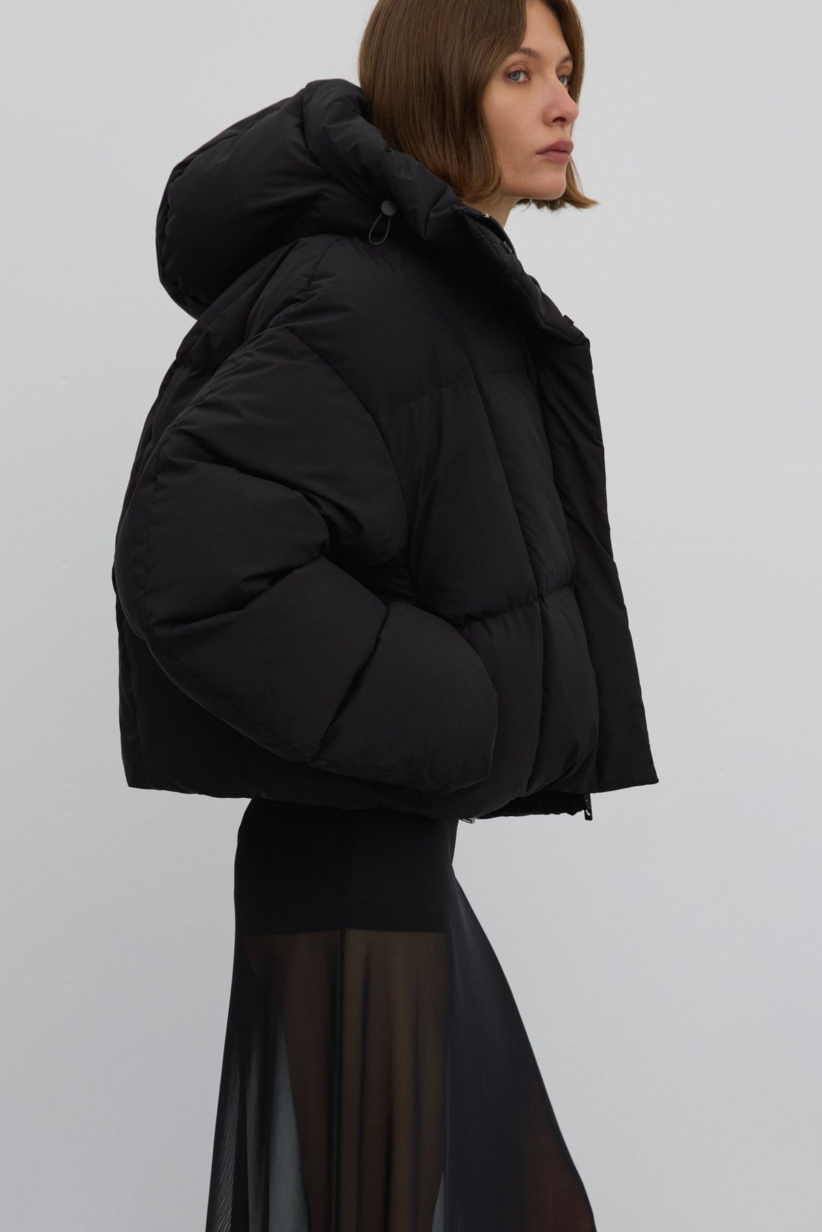 Short Black Women's Winter Puffer Jacket with High Collar Estro ER00117988.