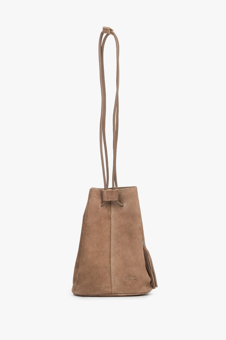 Estro - small beige drawstring handbag for women, crafted from natural velour.
