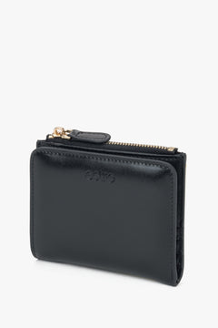 Small black women's wallet made of genuine leather, Estro.