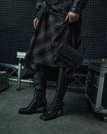 Women’s Small Black Woven Leather Shoulder Bag Estro ER00118432.