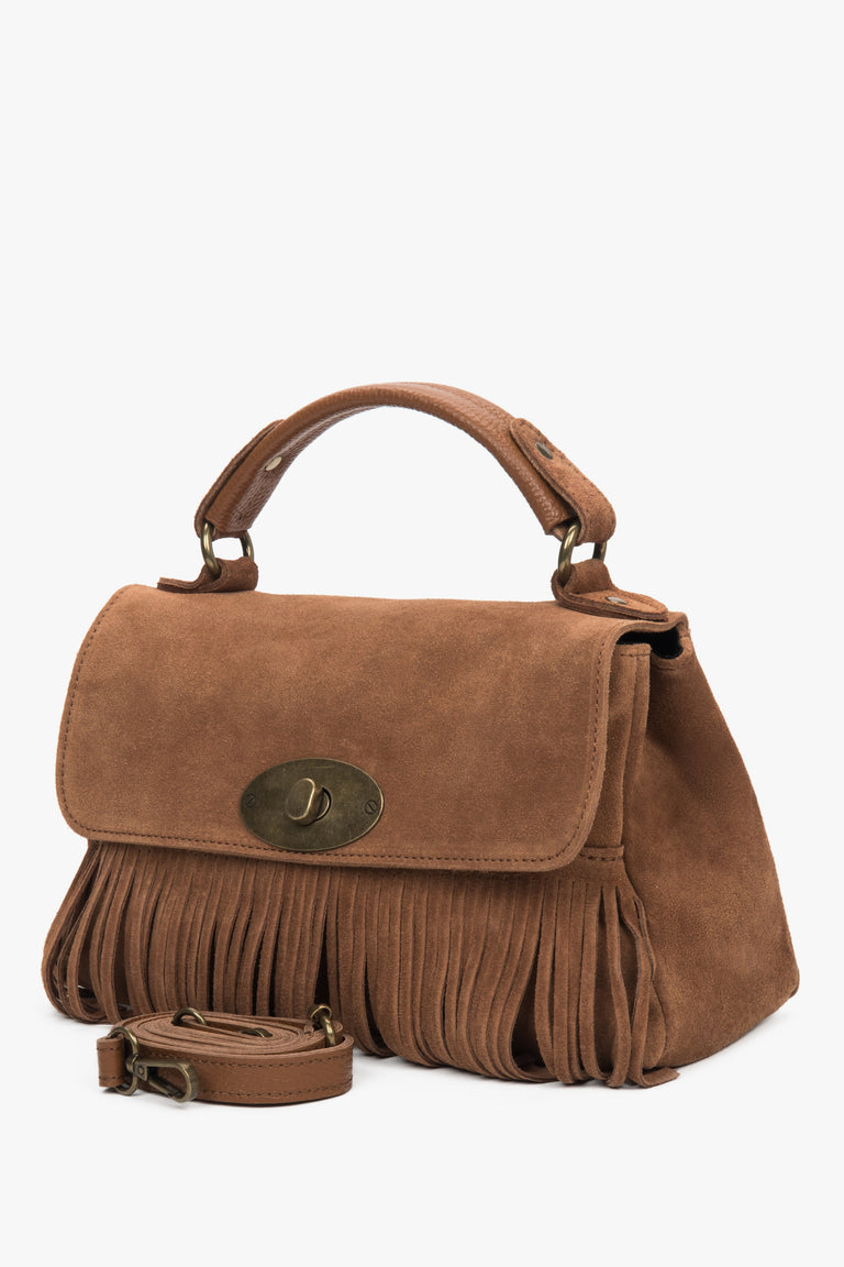 Elegant Estro satchel bag in brown velour presented from the front, highlighting its structured silhouette and refined gold-tone hardware.