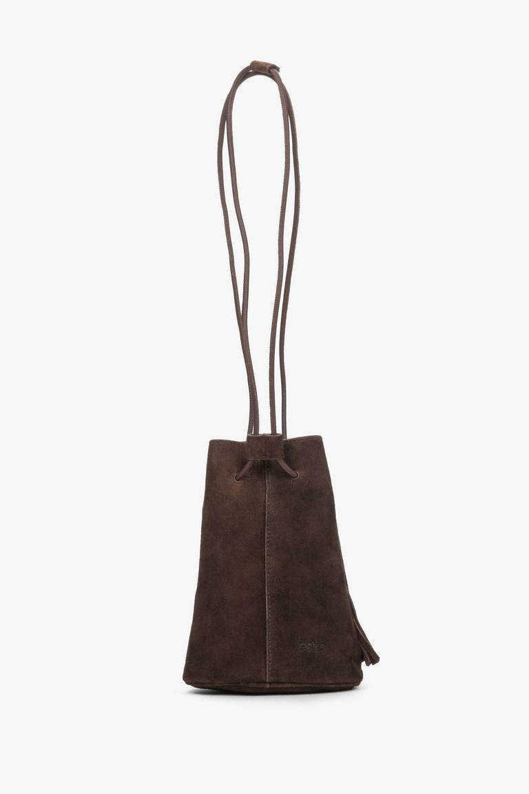 Women's Small Brown Velour Drawstring Bucket Bag Estro ER00119336.