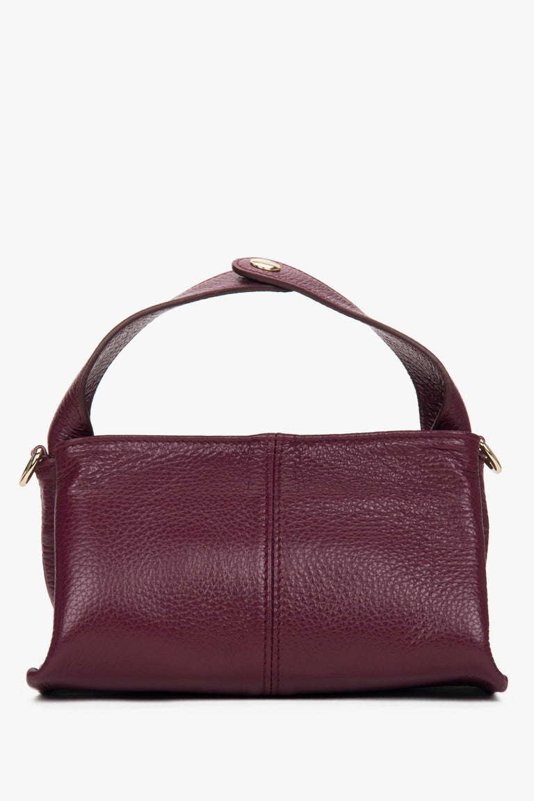 Women’s small burgundy handbag made of Premium Italian genuine leather by Estro.