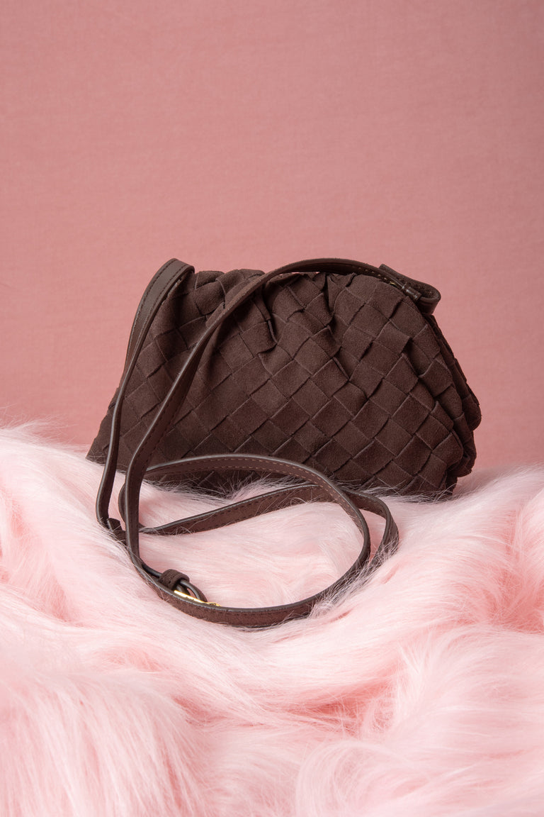 Women's Small Dark Brown Pouch Bag in Genuine Velour Estro ER00118997.