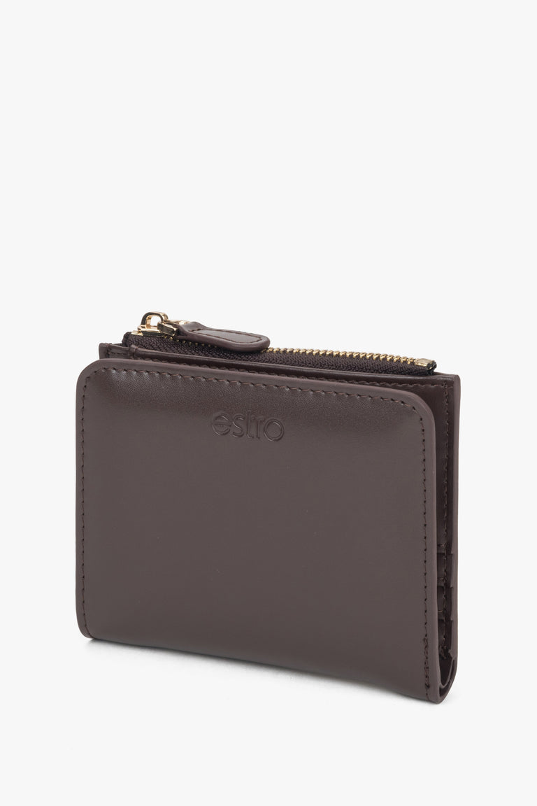 Women’s wallet, small, dark brown, made of genuine leather, Estro.