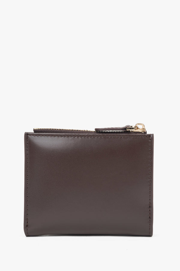 Made of genuine leather, small dark brown women’s wallet Estro.