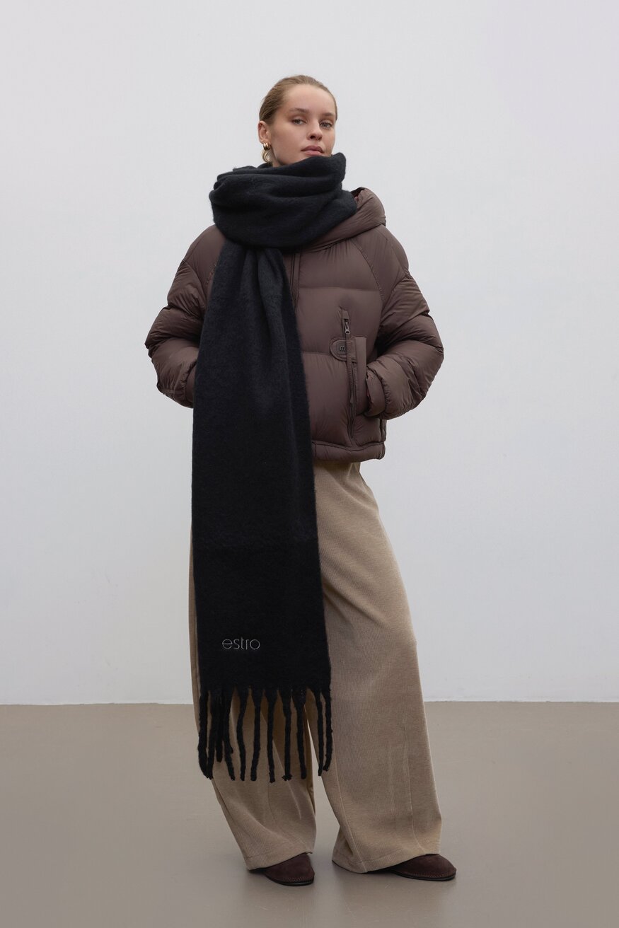 Women's Soft Black Scarf with Fringes Estro ER00117404.