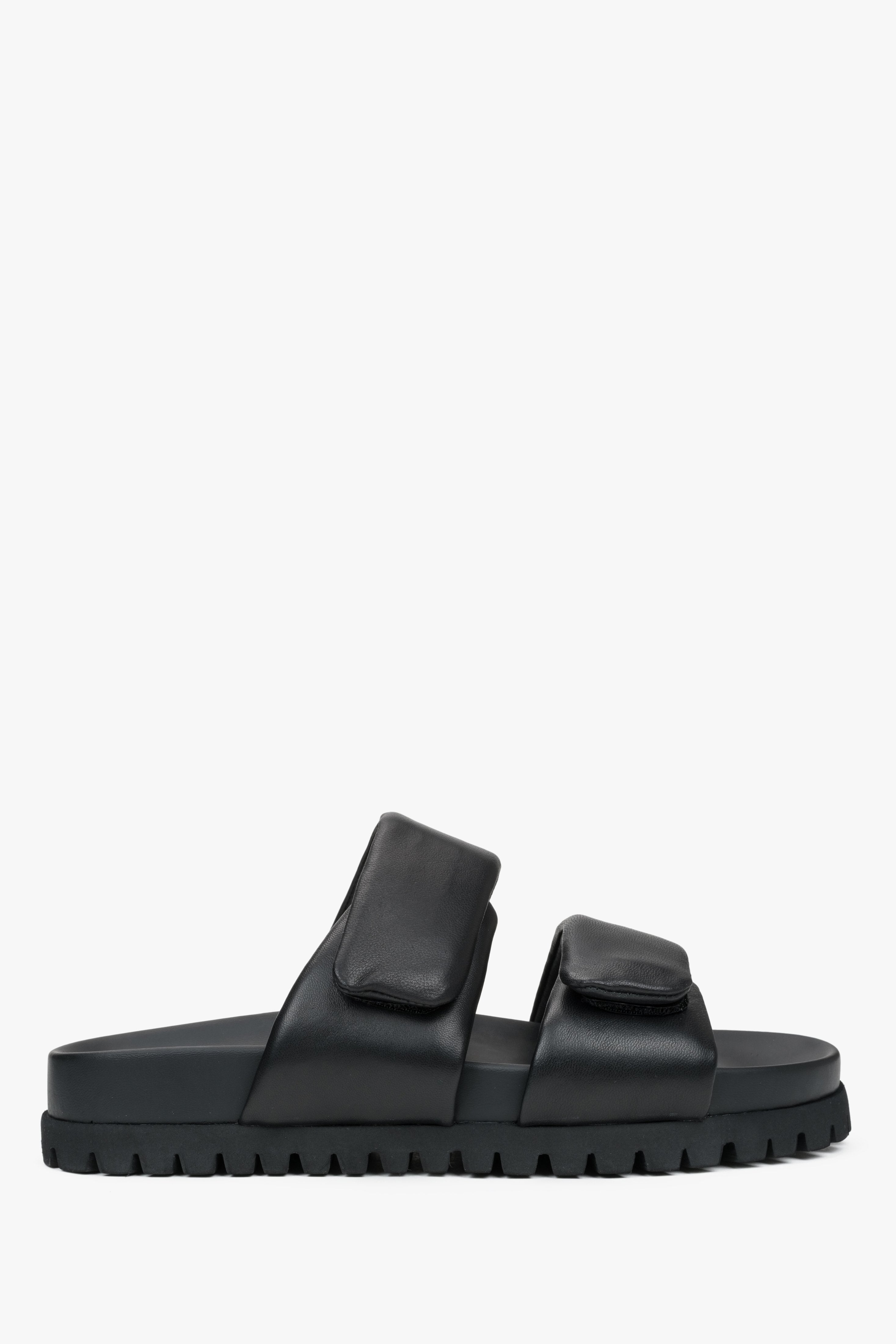 Women's Black Leather Slide Sandals with Soft Straps Estro ER00116942.