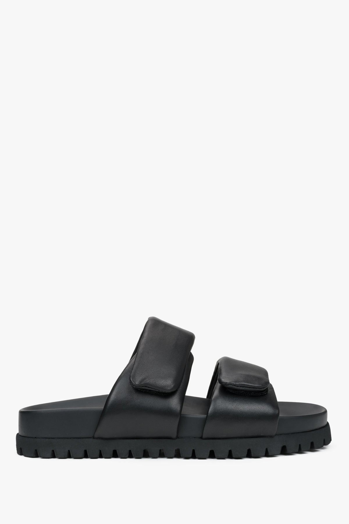 Women's Black Leather Slide Sandals with Soft Straps Estro ER00116942.