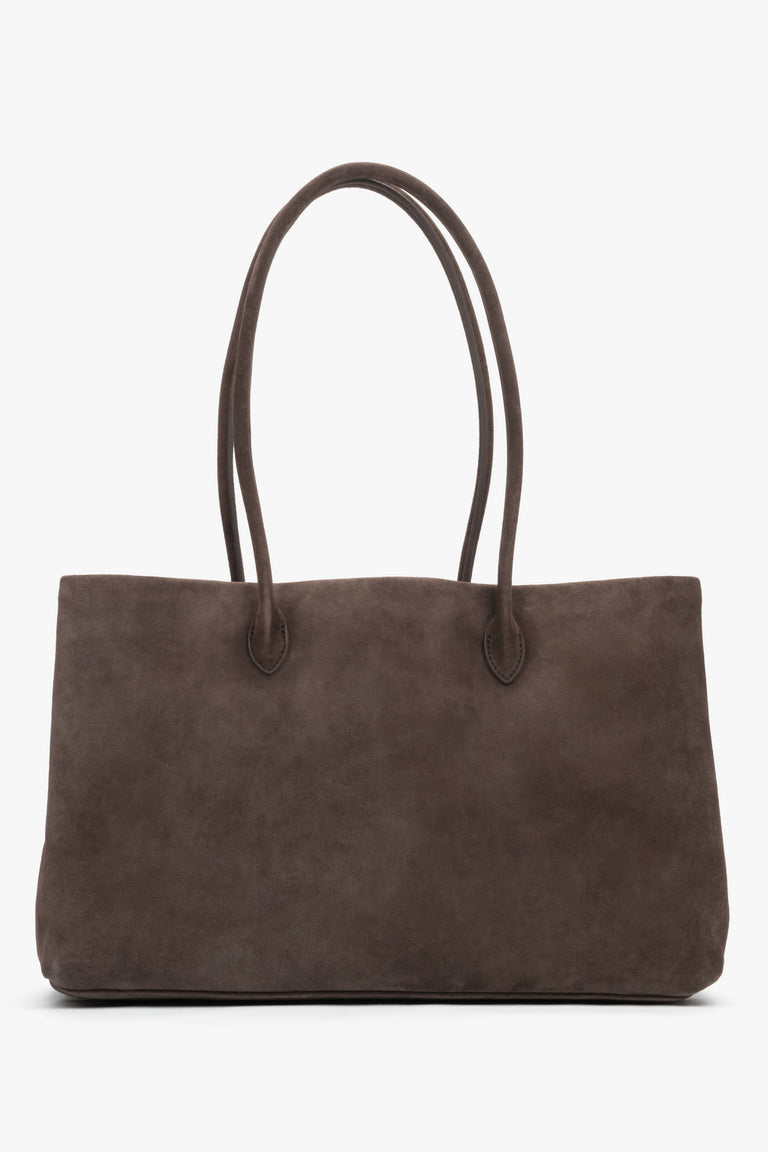 Estro women's dark brown velour handbag with long handles for shoulder carry.