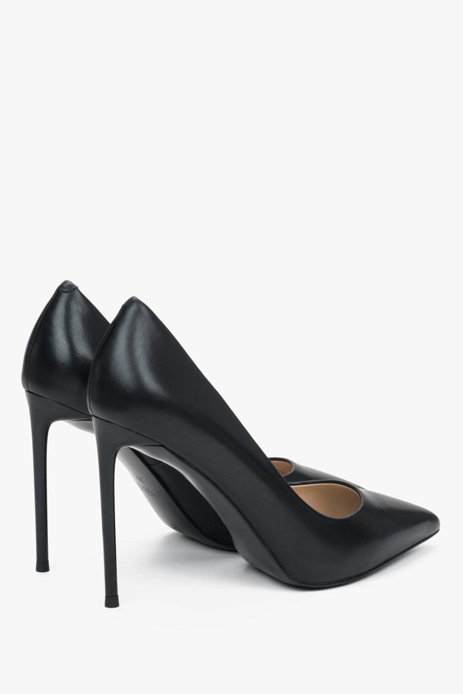 Women's black high-heeled stilettos by Estro, made of genuine leather.