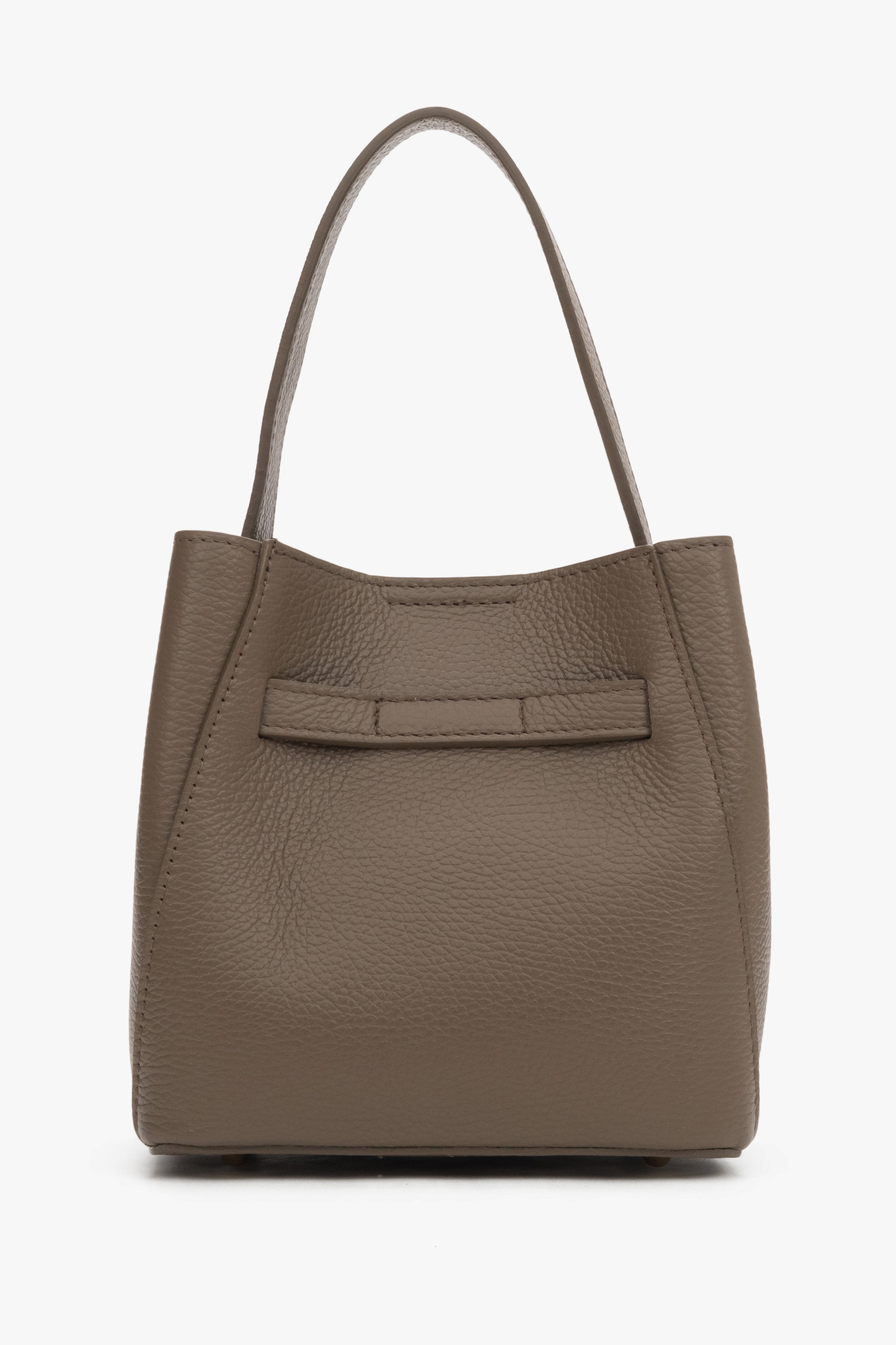 Handy women’s satchel handbag made of premium Italian genuine leather in taupe.
