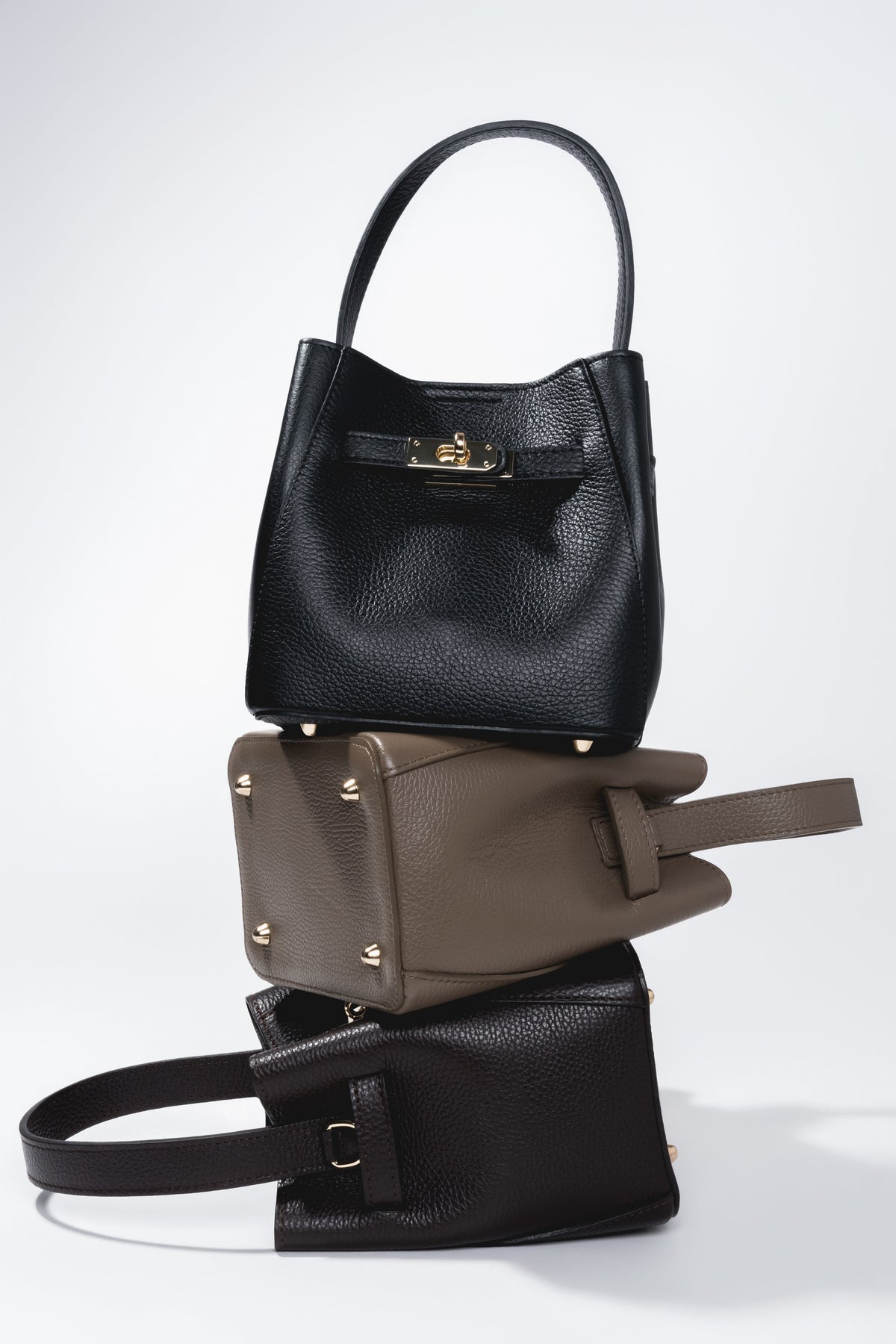 Women’s satchel bags made of Italian genuine leather Estro - color comparison.