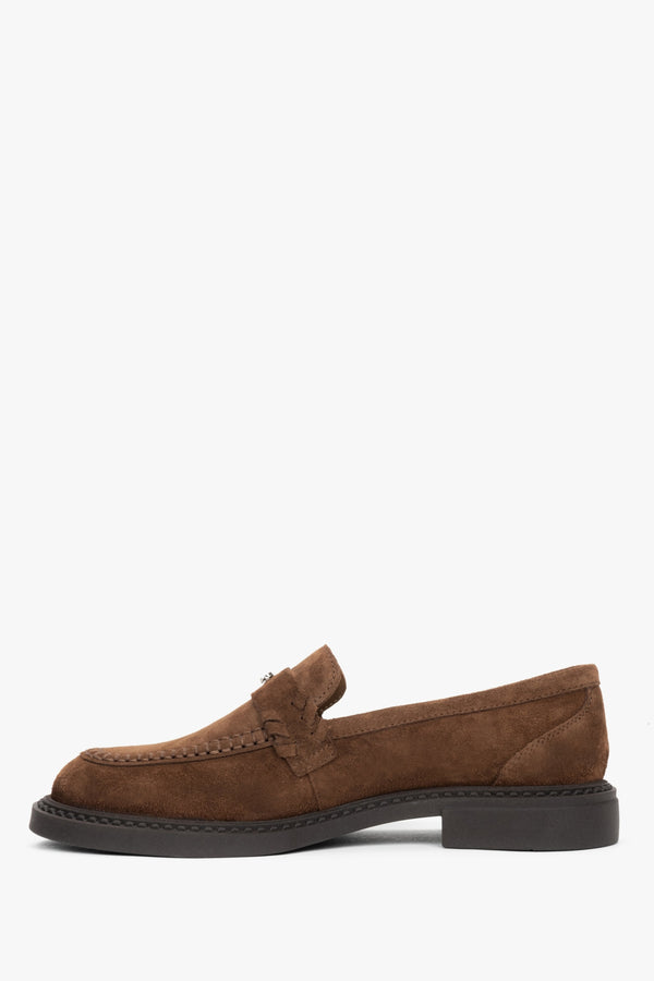 Brown women's penny loafers Estro - shoe profile.
