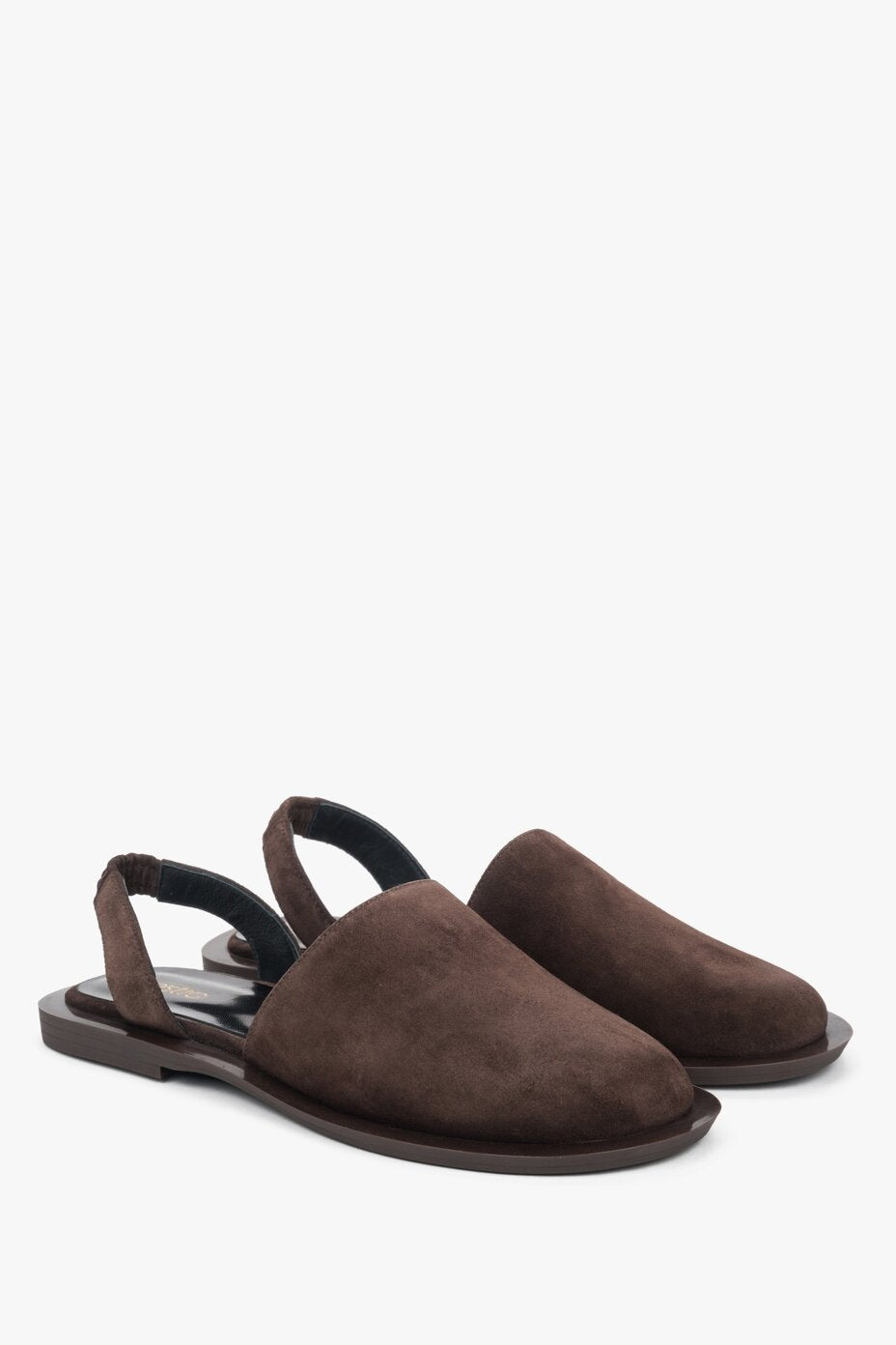 Dark brown women's sandals by Estro, made of soft velour and featuring a covered toe line.