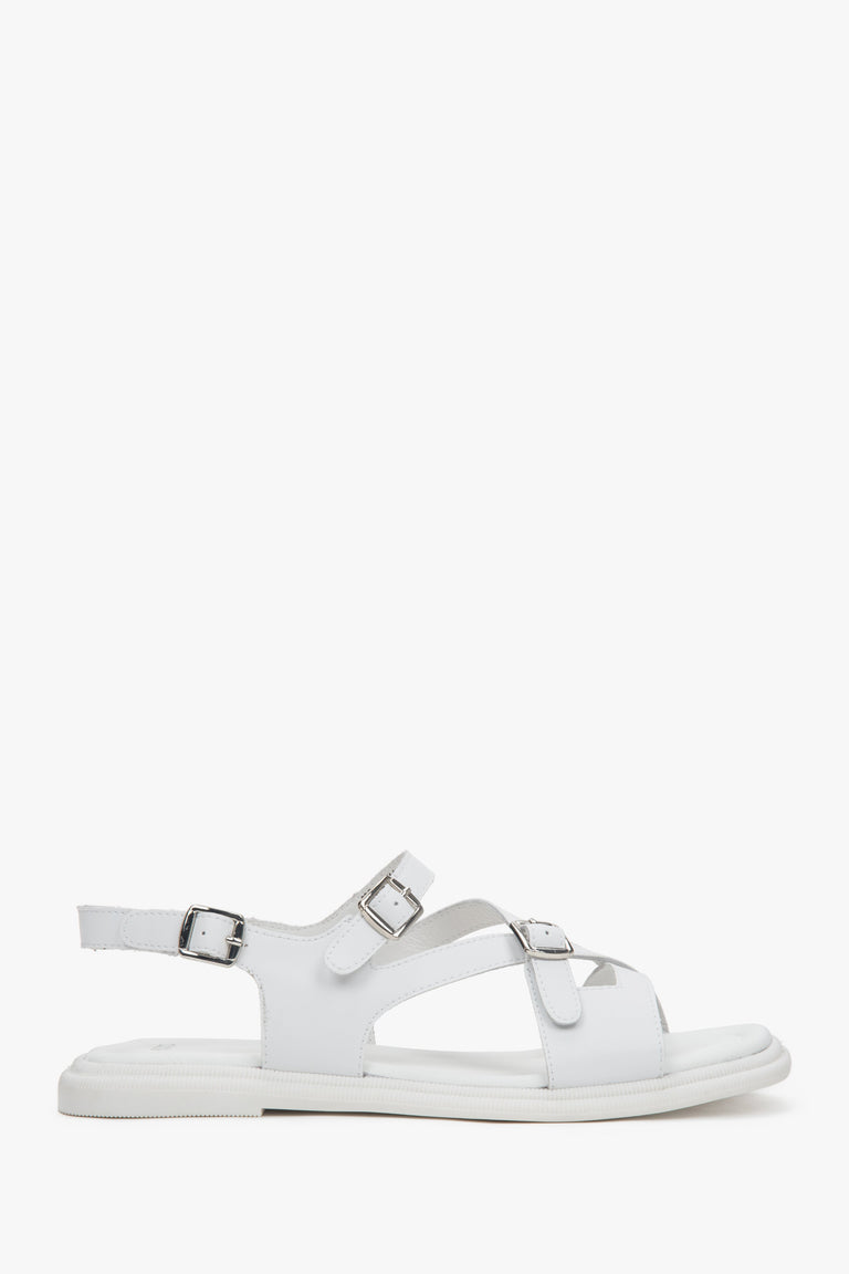 Women’s sandals, white, flat sole, made of genuine leather, with silver details, Estro.