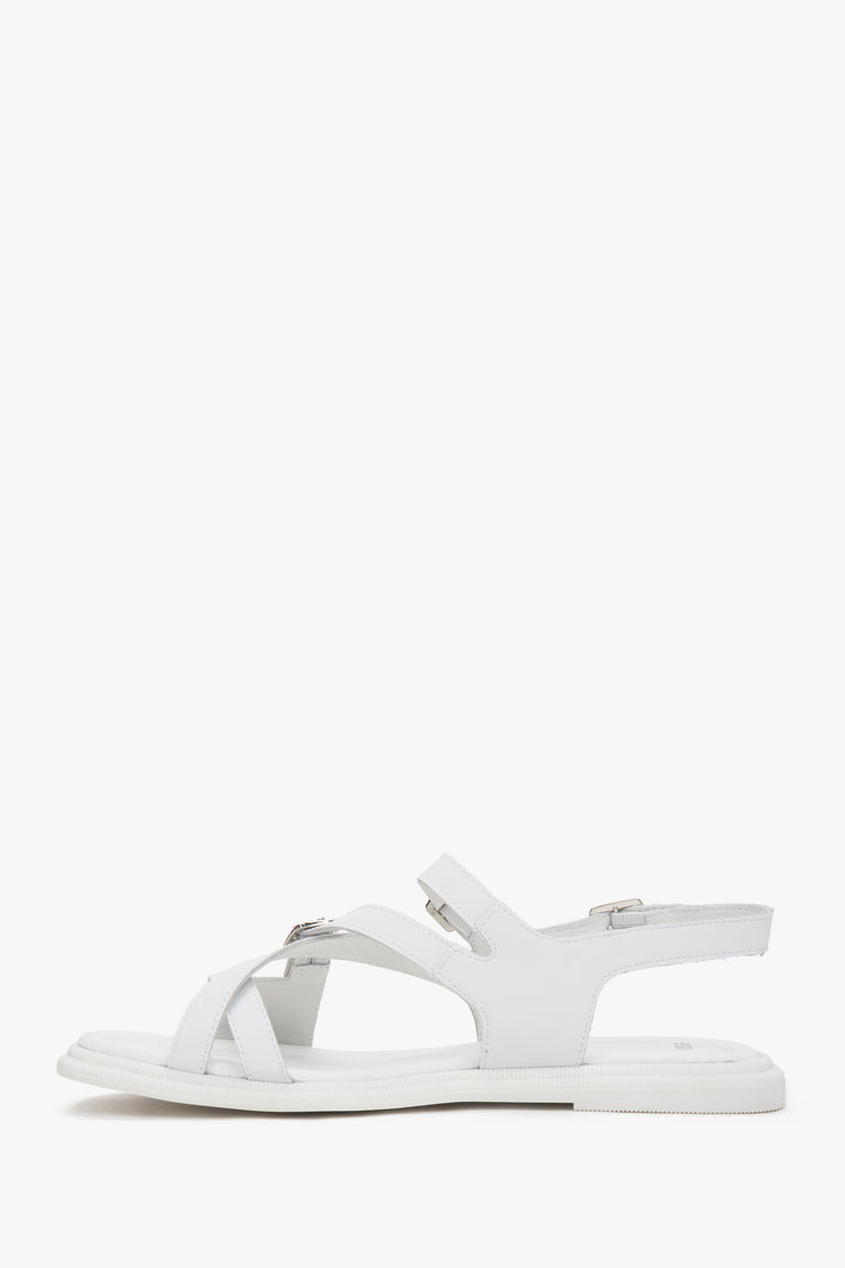 Women’s sandals, white, flat sole, made of genuine leather, with silver details, Estro – side view.