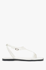 Women's White Flat Sandals with Square Toe and Toe-Post Strap Estro ER00119854.