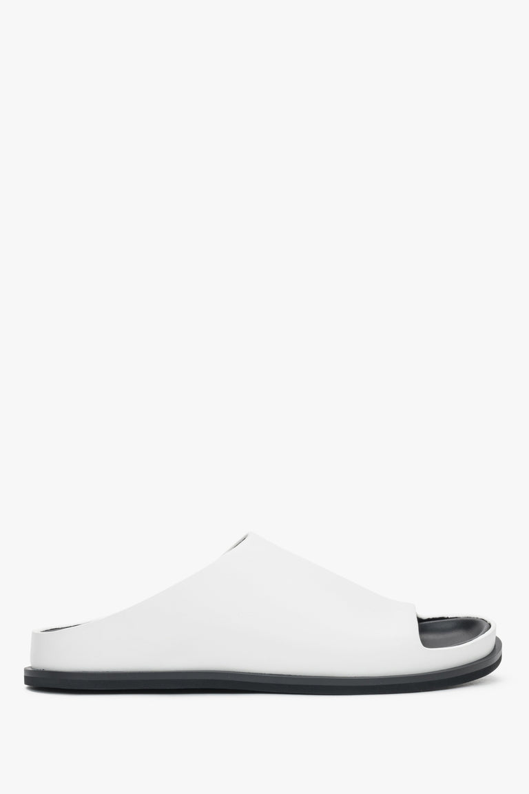 Women’s slide sandals, white, made of genuine leather, on a flat sole, Estro.