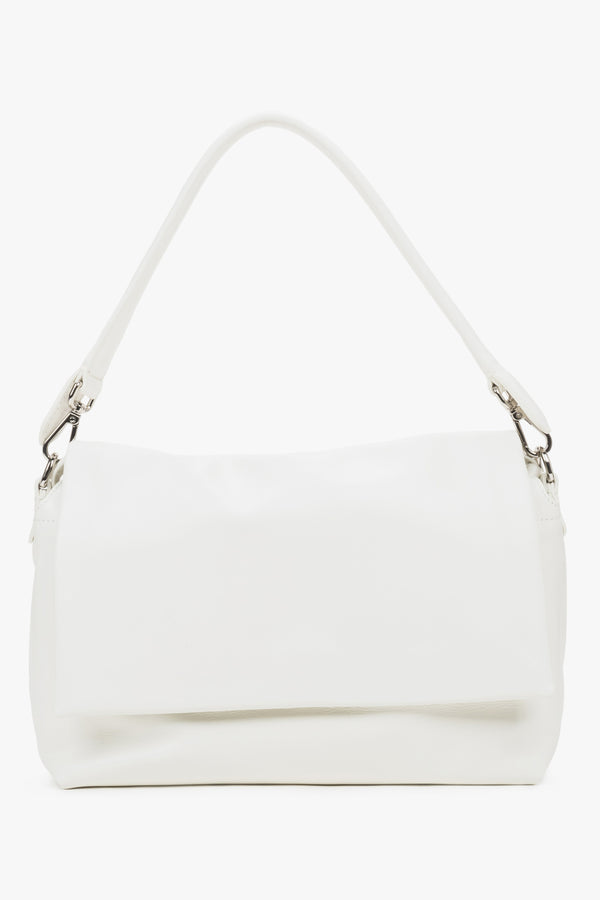 Women's white genuine leather crossbody bag with magnetic closure Estro.
