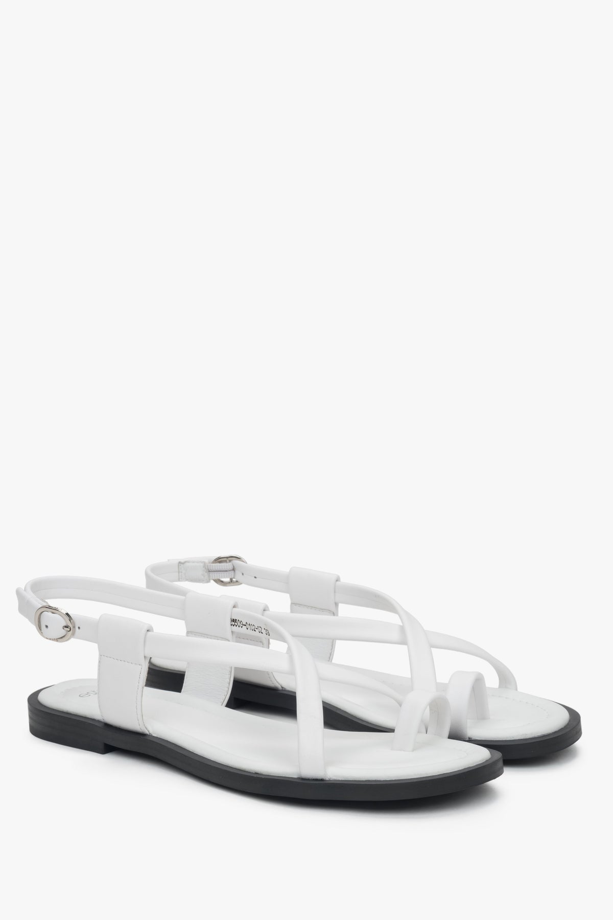 Women’s white leather flat sandals with a toe loop, Estro.