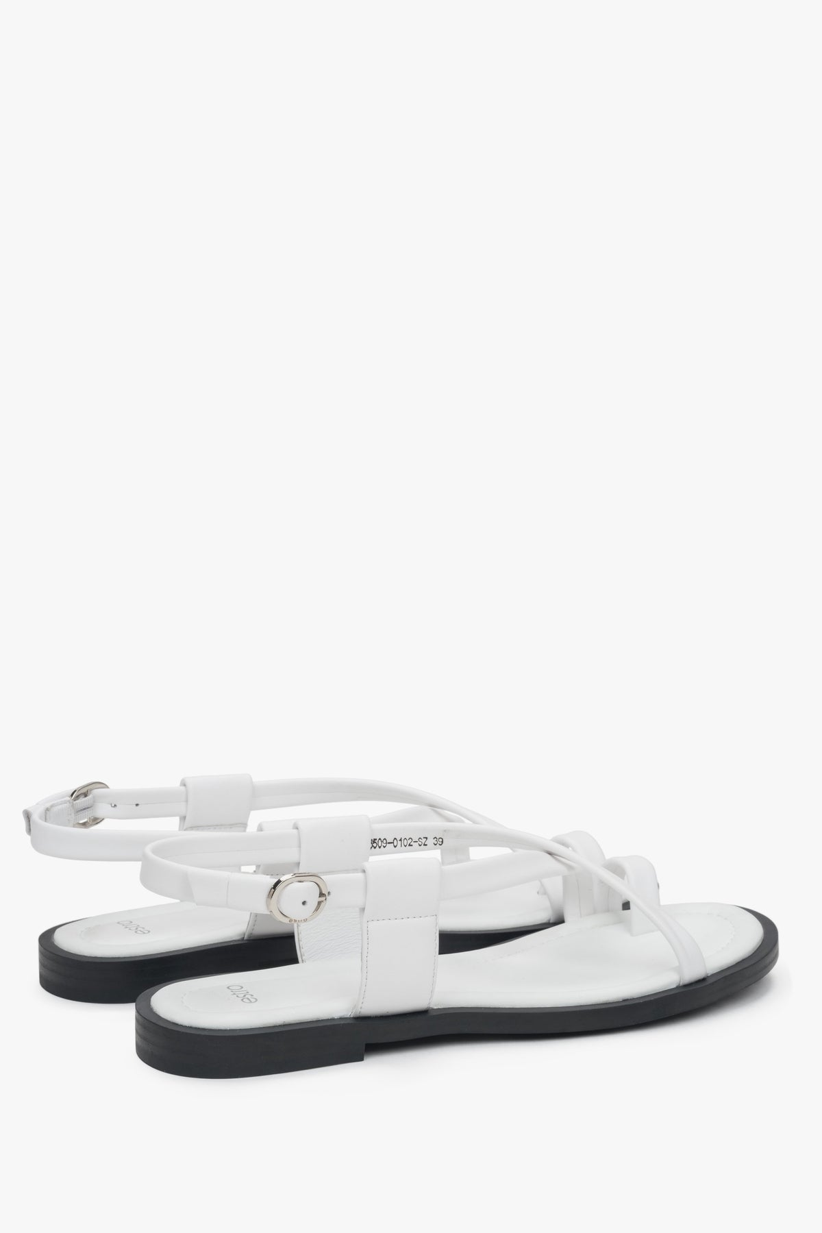 Women’s sandals, white, leather, on a flat sole with a toe loop, Estro.