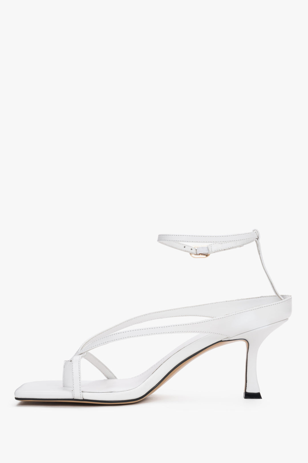 White leather thong-strap heeled sandals with a square toe, summer style.