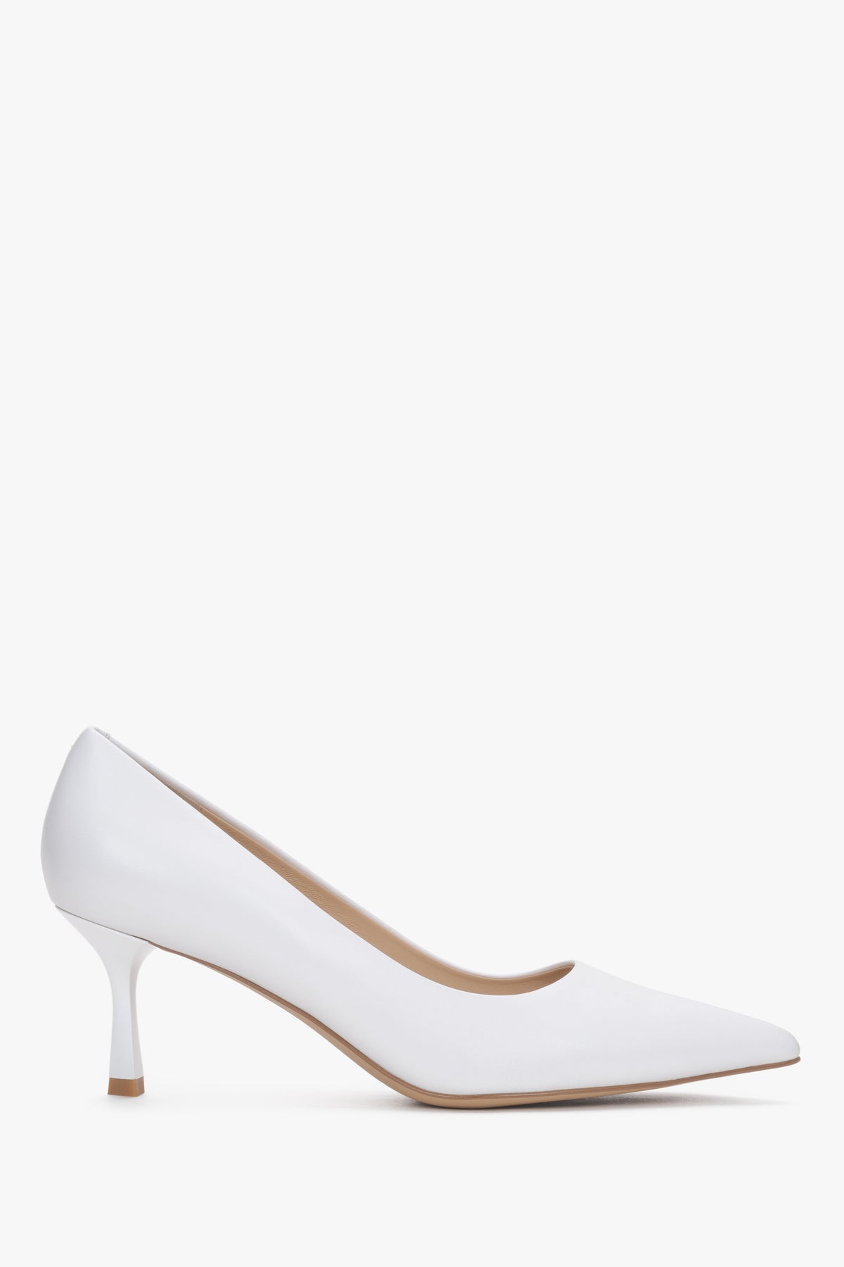 Side profile of white leather pointed-toe shoes.