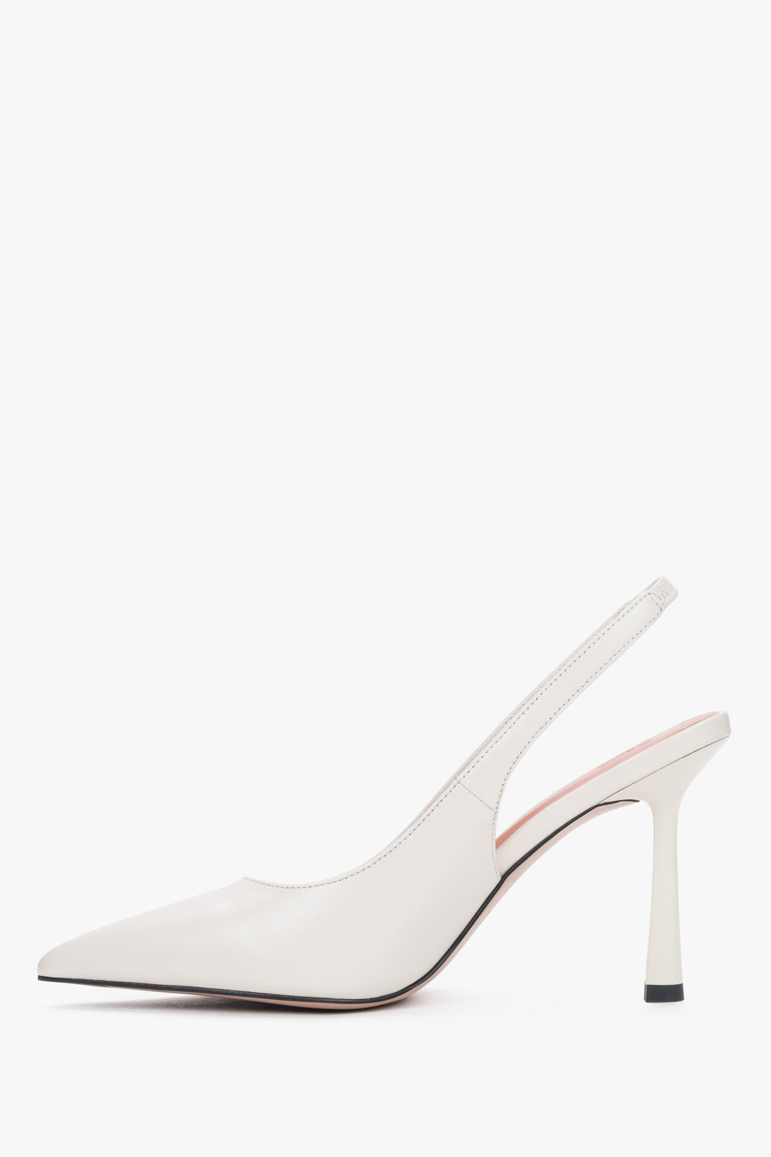 White women's leather slingback pumps with a pointed toe, Estro.