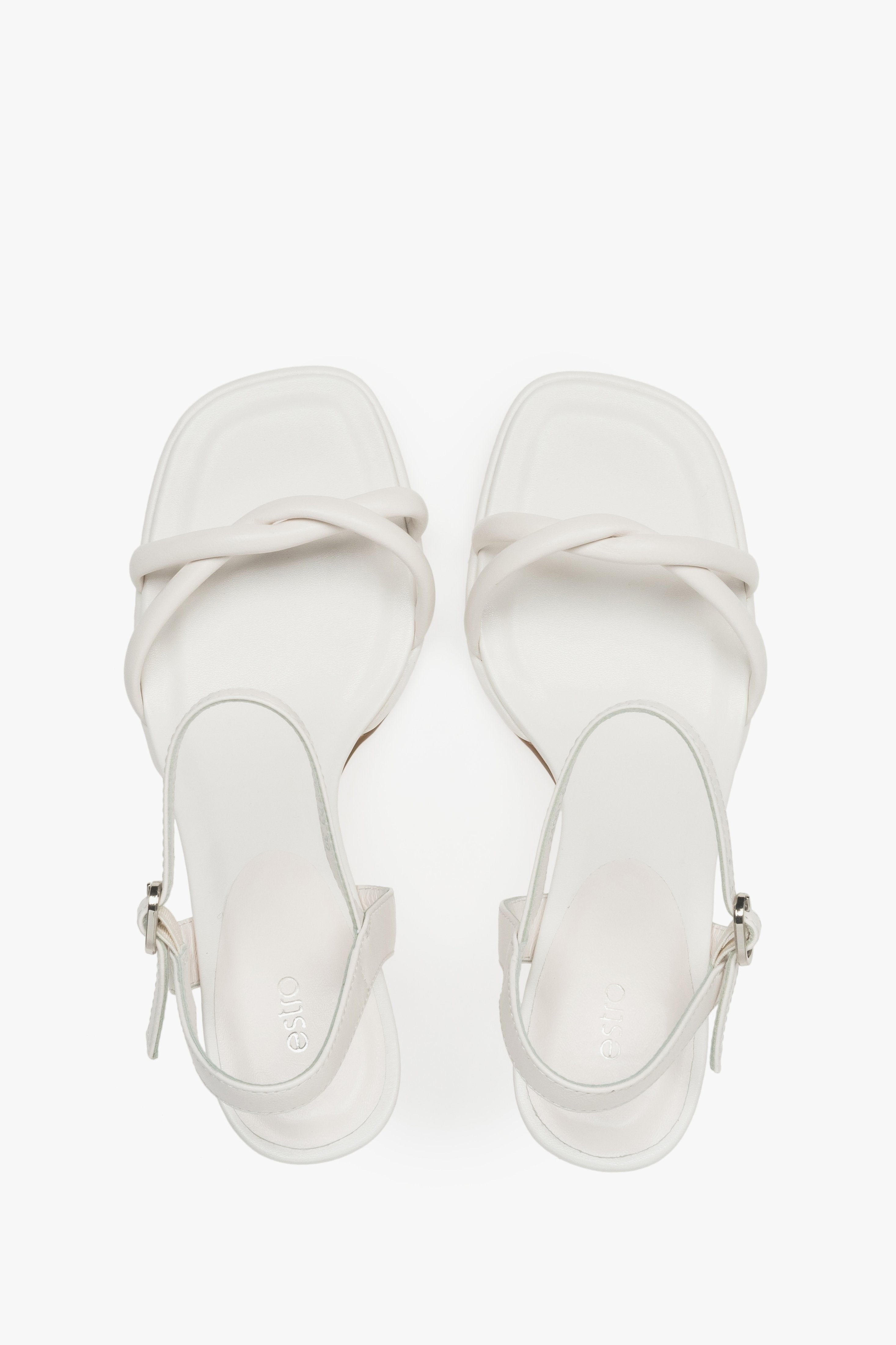 Estro women’s stiletto sandals, white, leather, with thin straps.