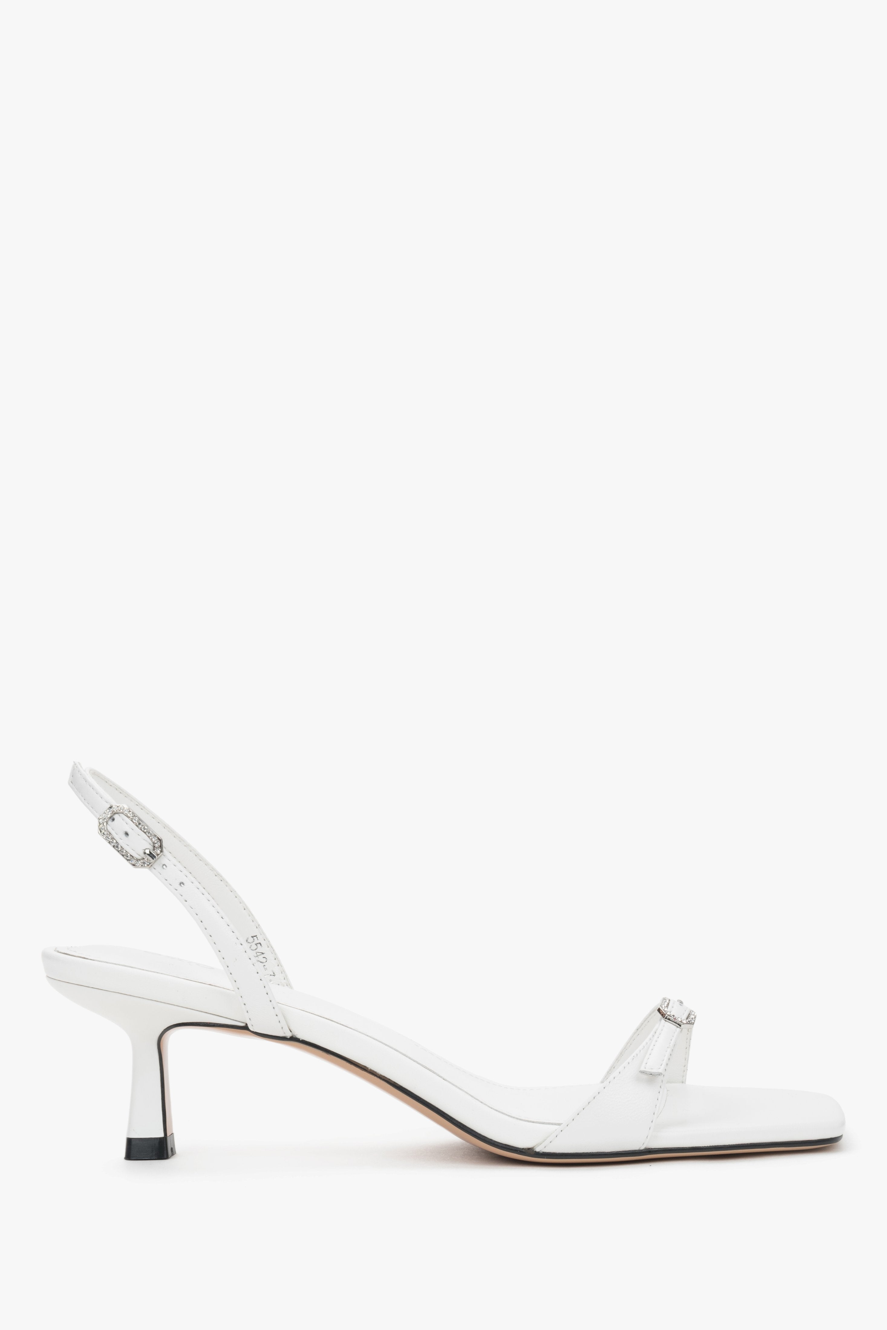 Women’s White Low-Heeled Sandals made of Genuine Leather with Decorative Rhinestones Estro ER00119294.