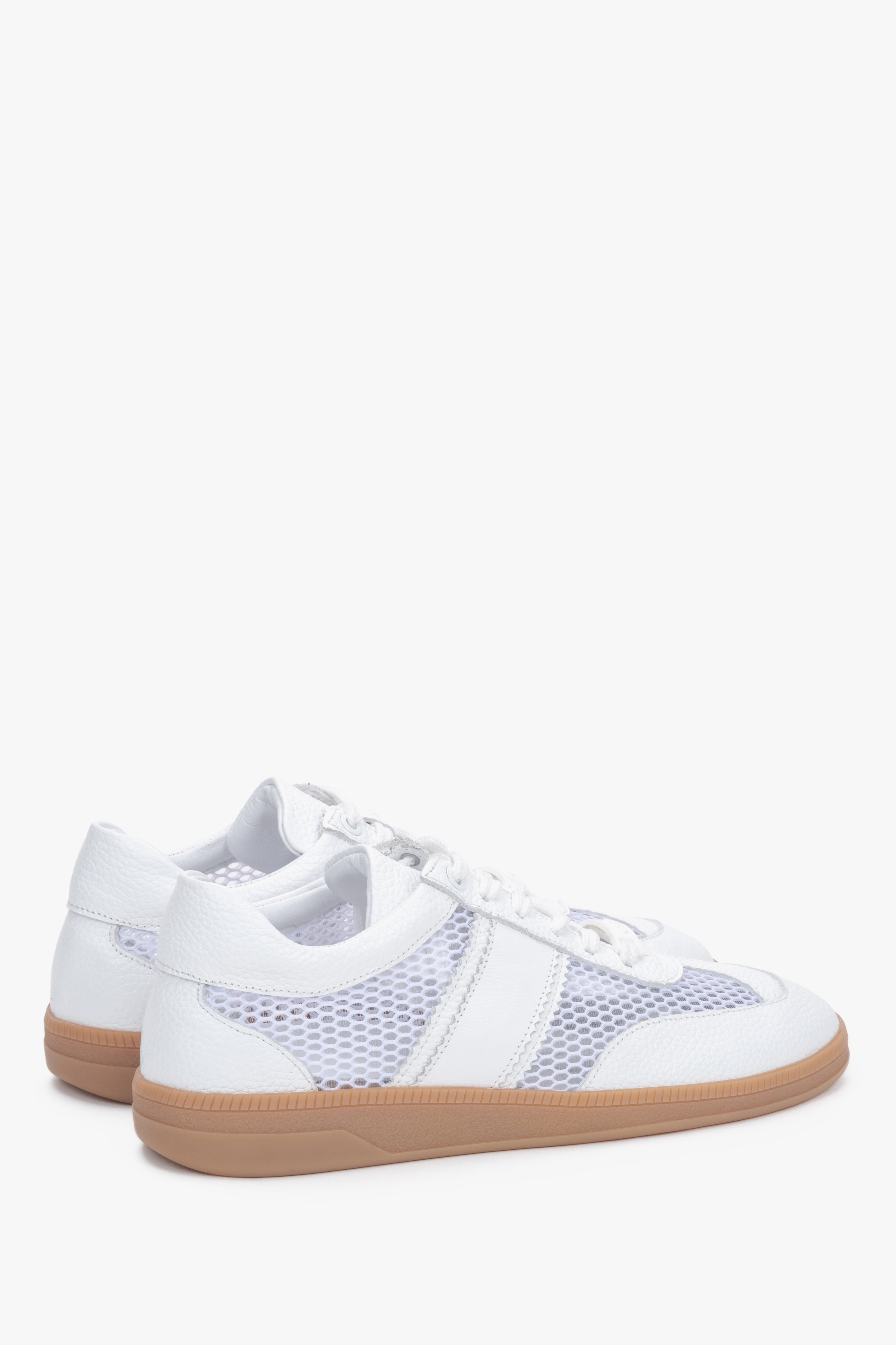 White natural leather, velour, and mesh sneakers.