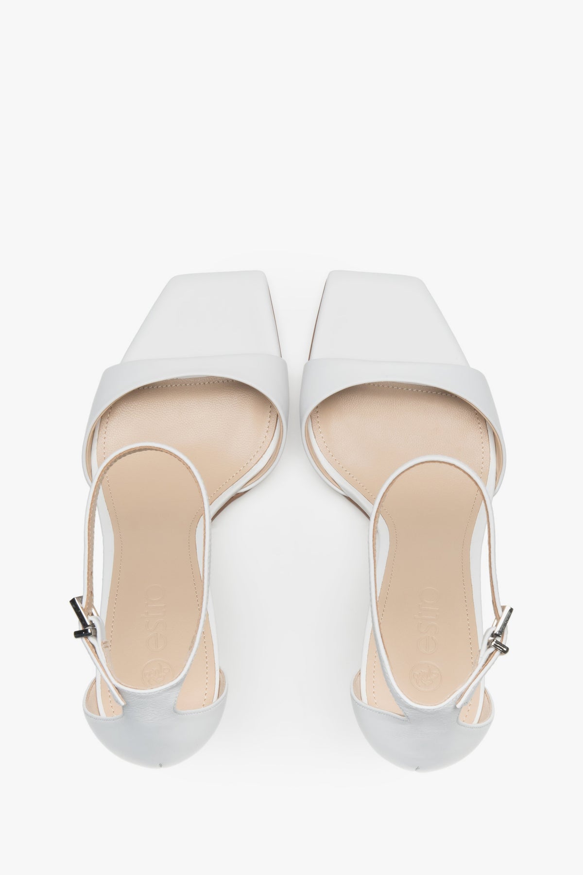 Women’s sandals, white, in patent natural leather, on a stable block heel, Estro.