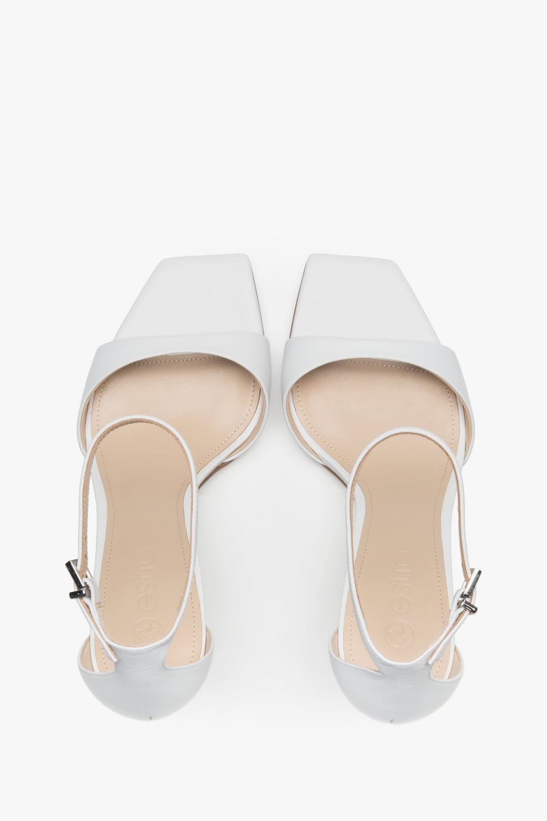 Women’s sandals, white, in patent natural leather, on a stable block heel, Estro.
