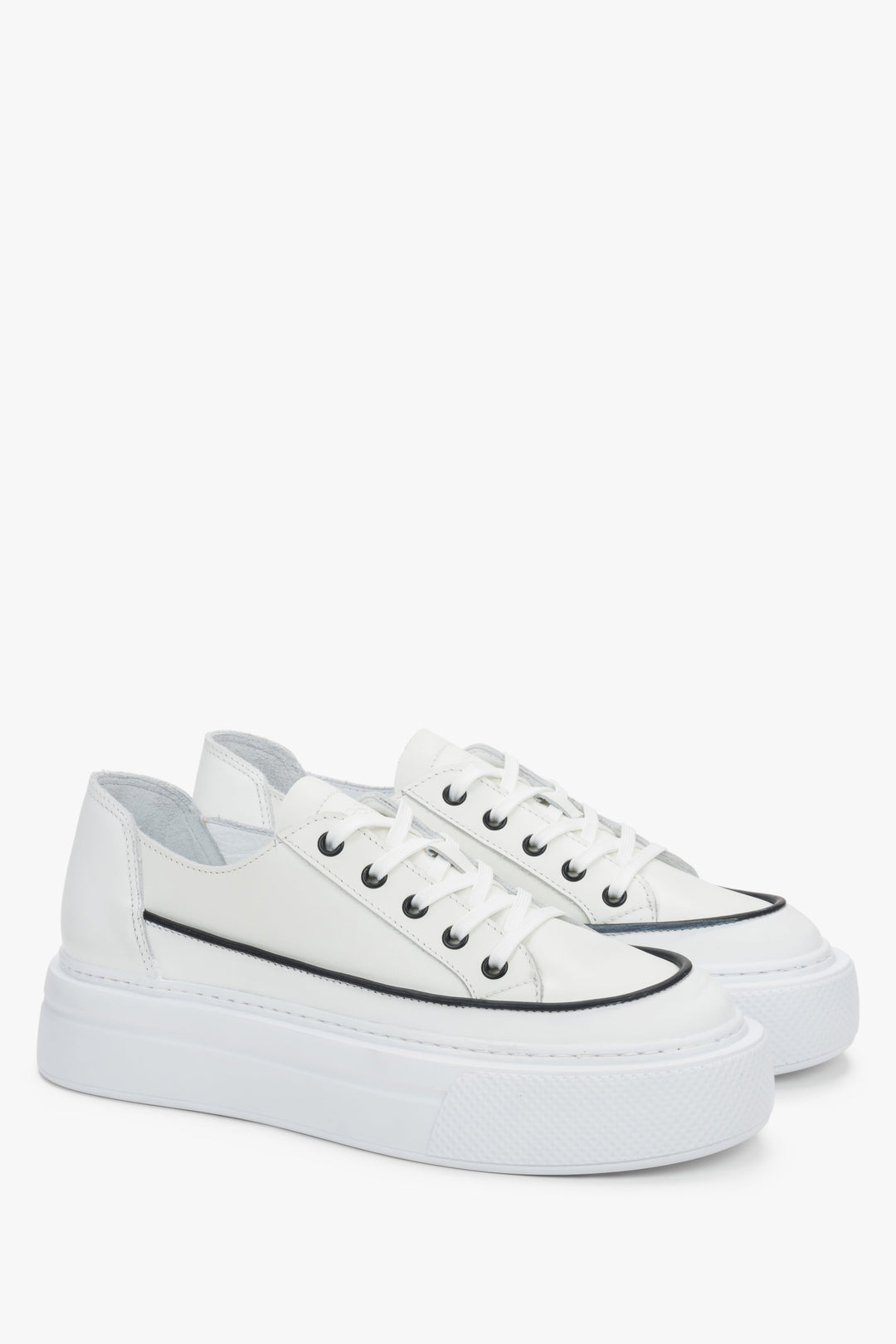 Women’s white platform sneakers by Estro in Italian premium leather.
