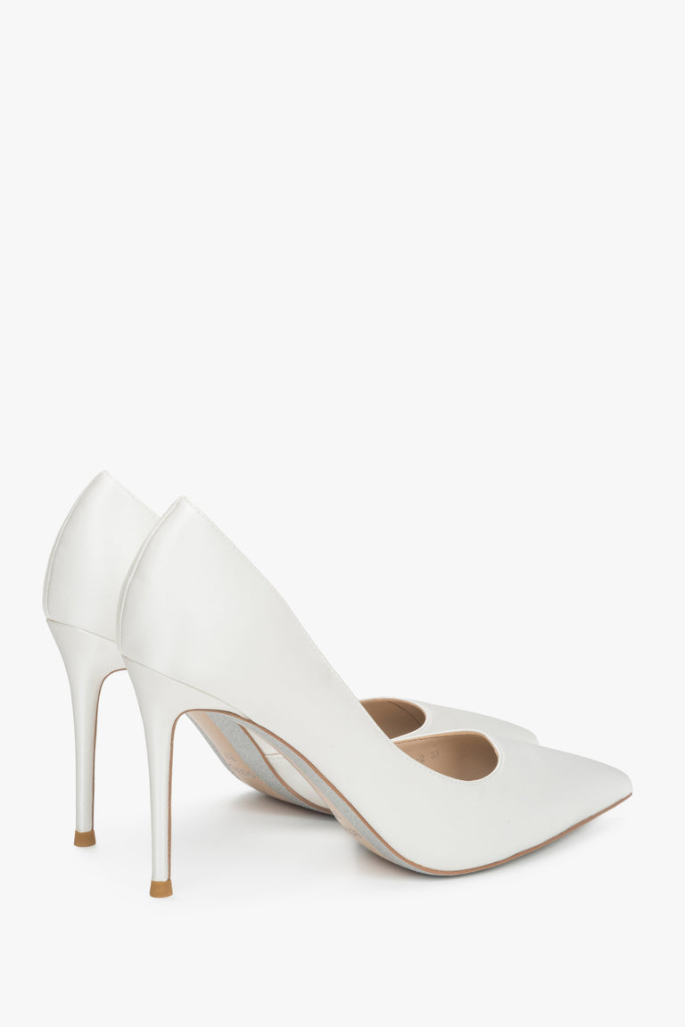 Women’s white pointed-toe stiletto heels with a satin finish by Estro – heel view.