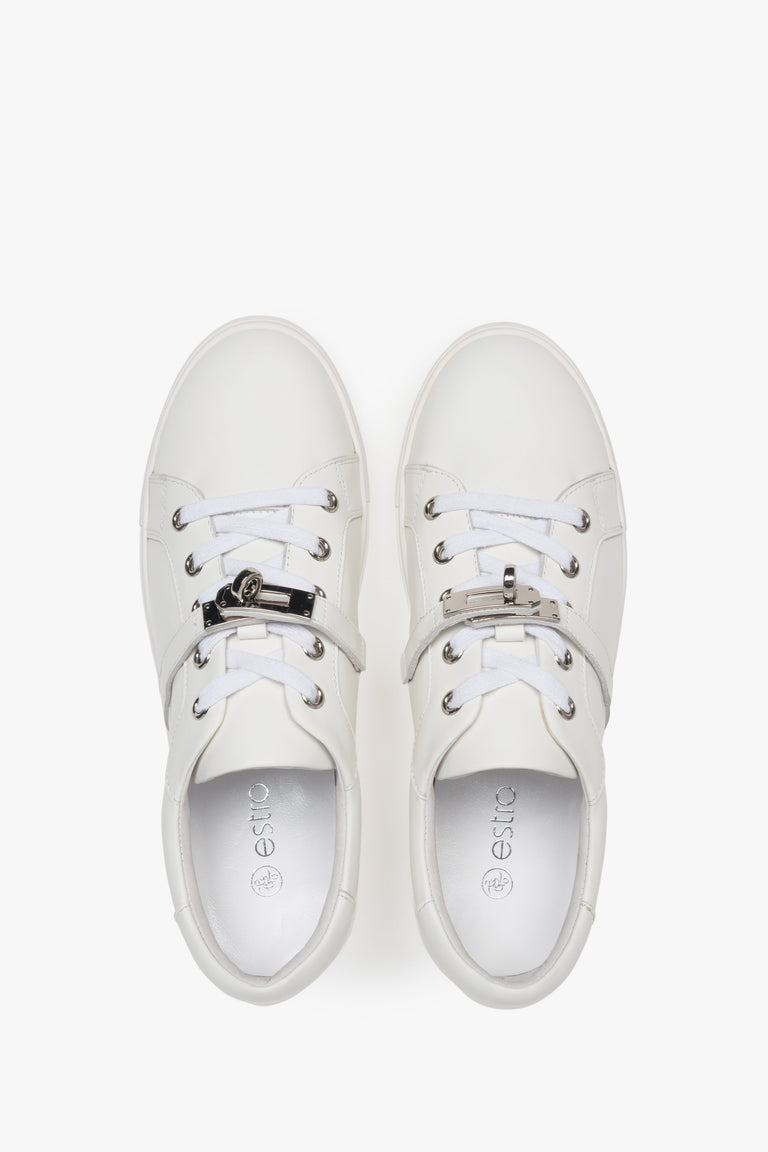 Estro Women's Low-Top Sneakers Made from White Premium Leather.