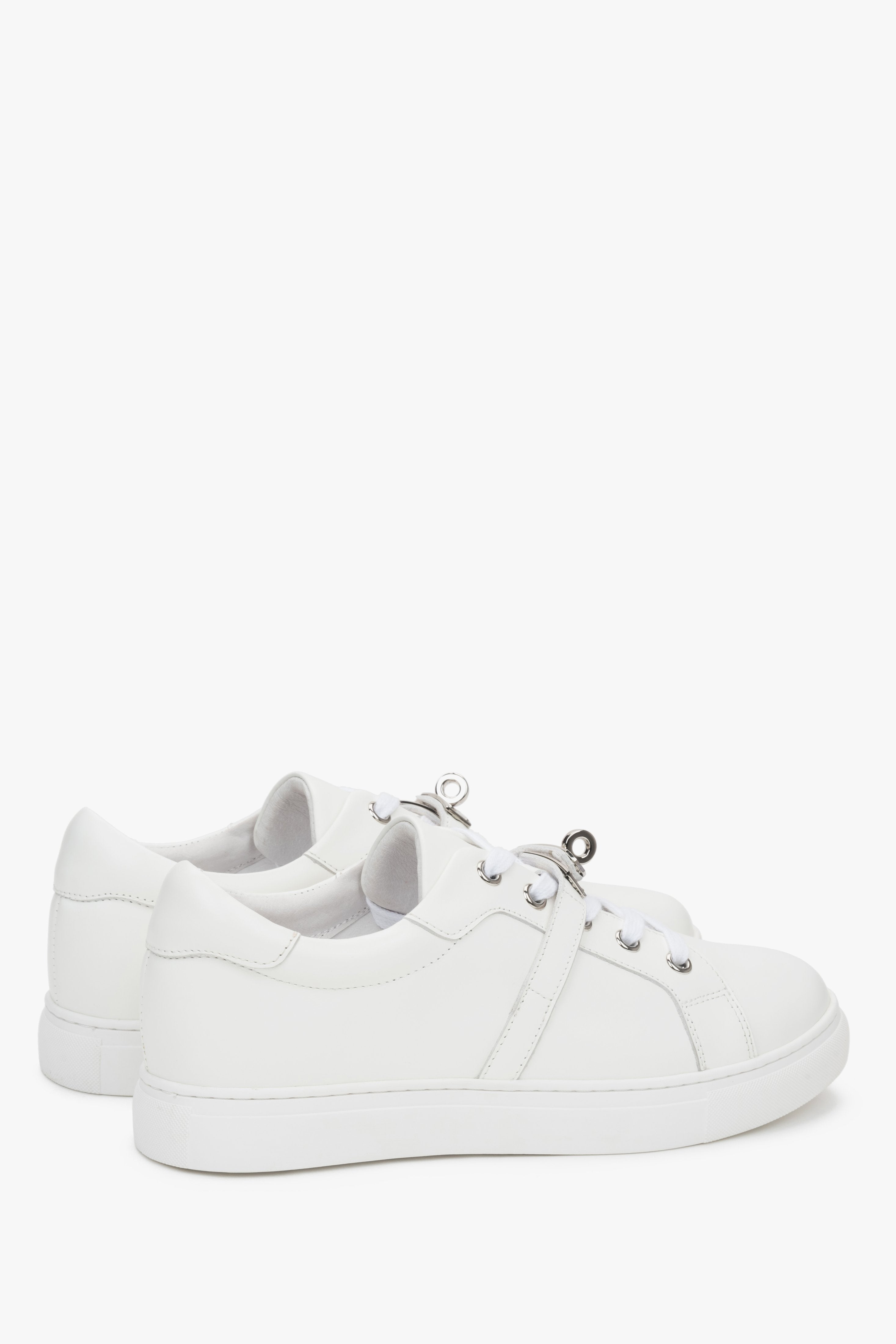 Women's Premium Leather White Low-Top Sneakers by Estro.