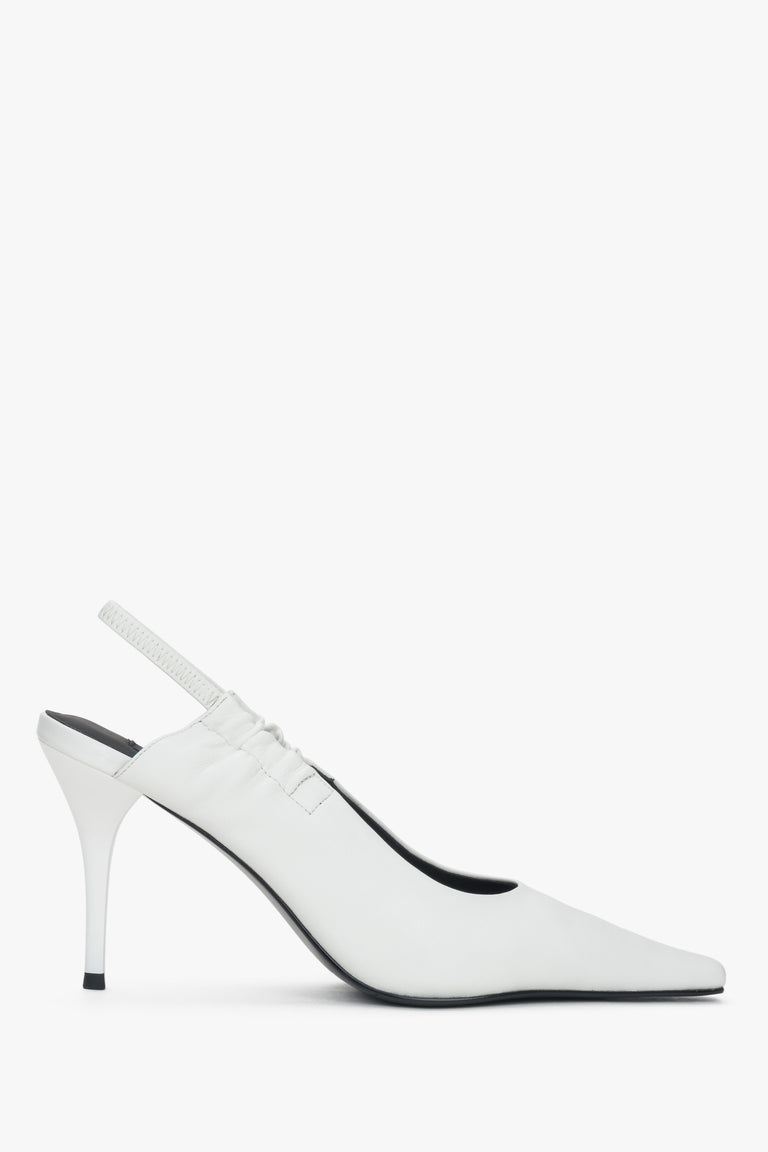 Women’s slingback pumps Estro Selection.