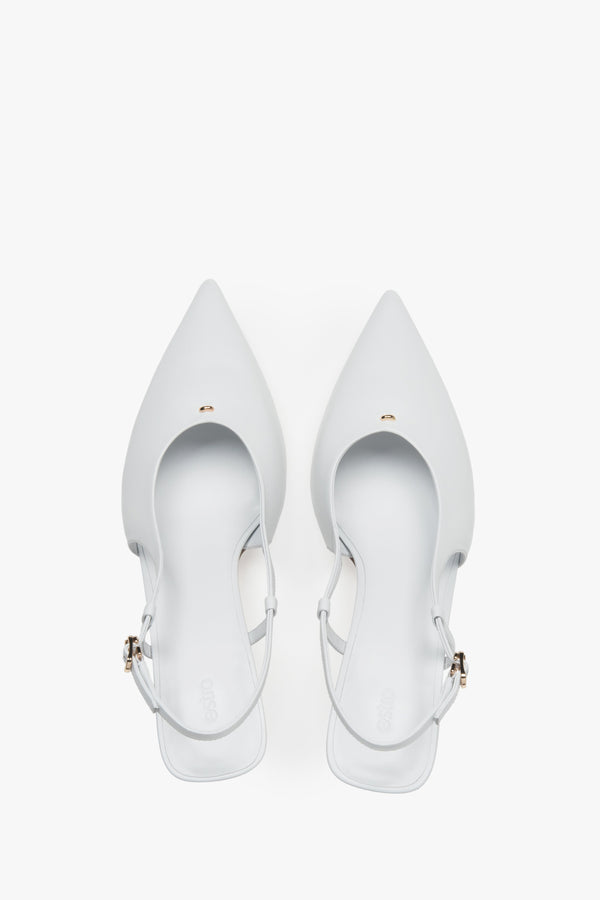 Women’s slingback pumps with an open heel, white, on a stable stiletto heel, Estro.