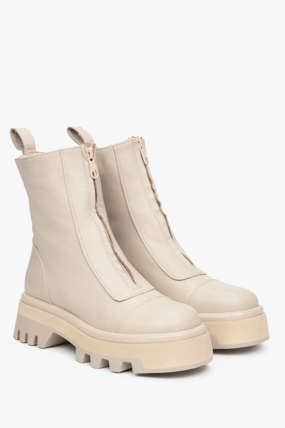 Women's Beige Winter Boots made of Genuine Leather Estro ER00112015.