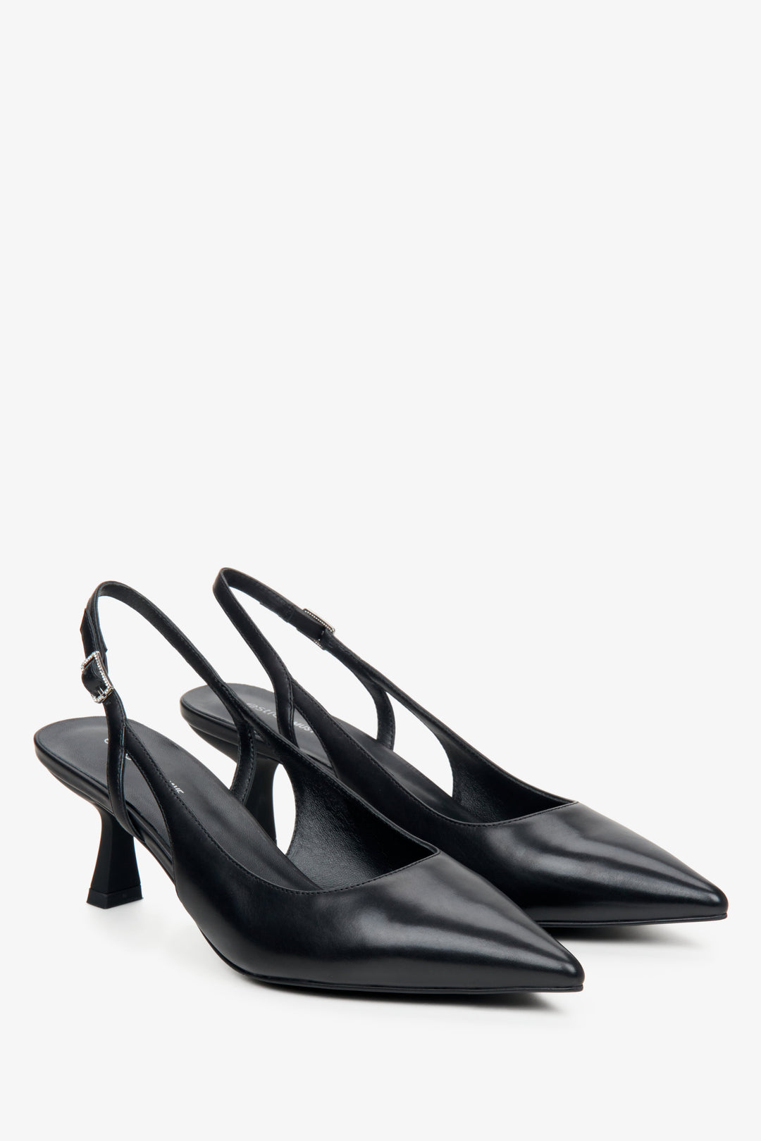 Women's black slingback pumps made of genuine leather by Estro x MustHave.