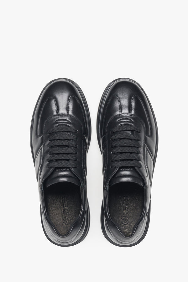 Black leather men's sneakers Estro - top view.