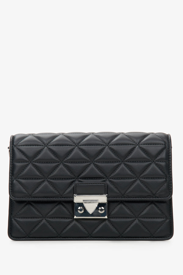 Women's Black Quilted Leather Shoulder Bag Estro ER00114416.