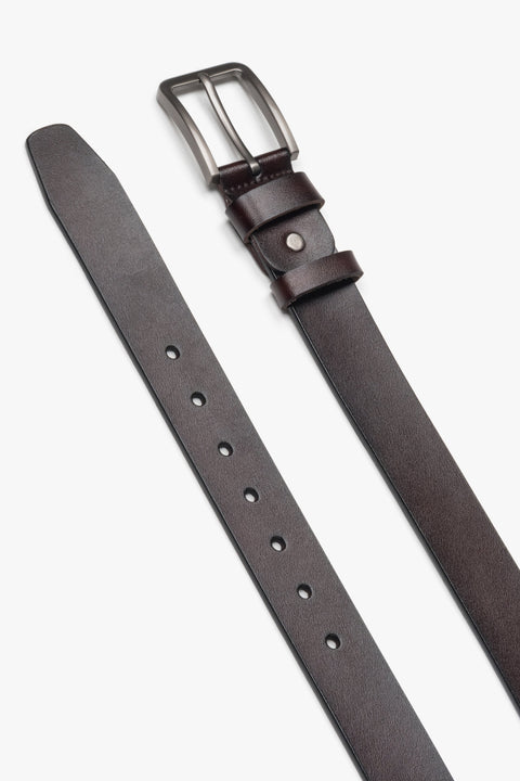 Timeless dark brown men's belt by estro, made of genuine leather.