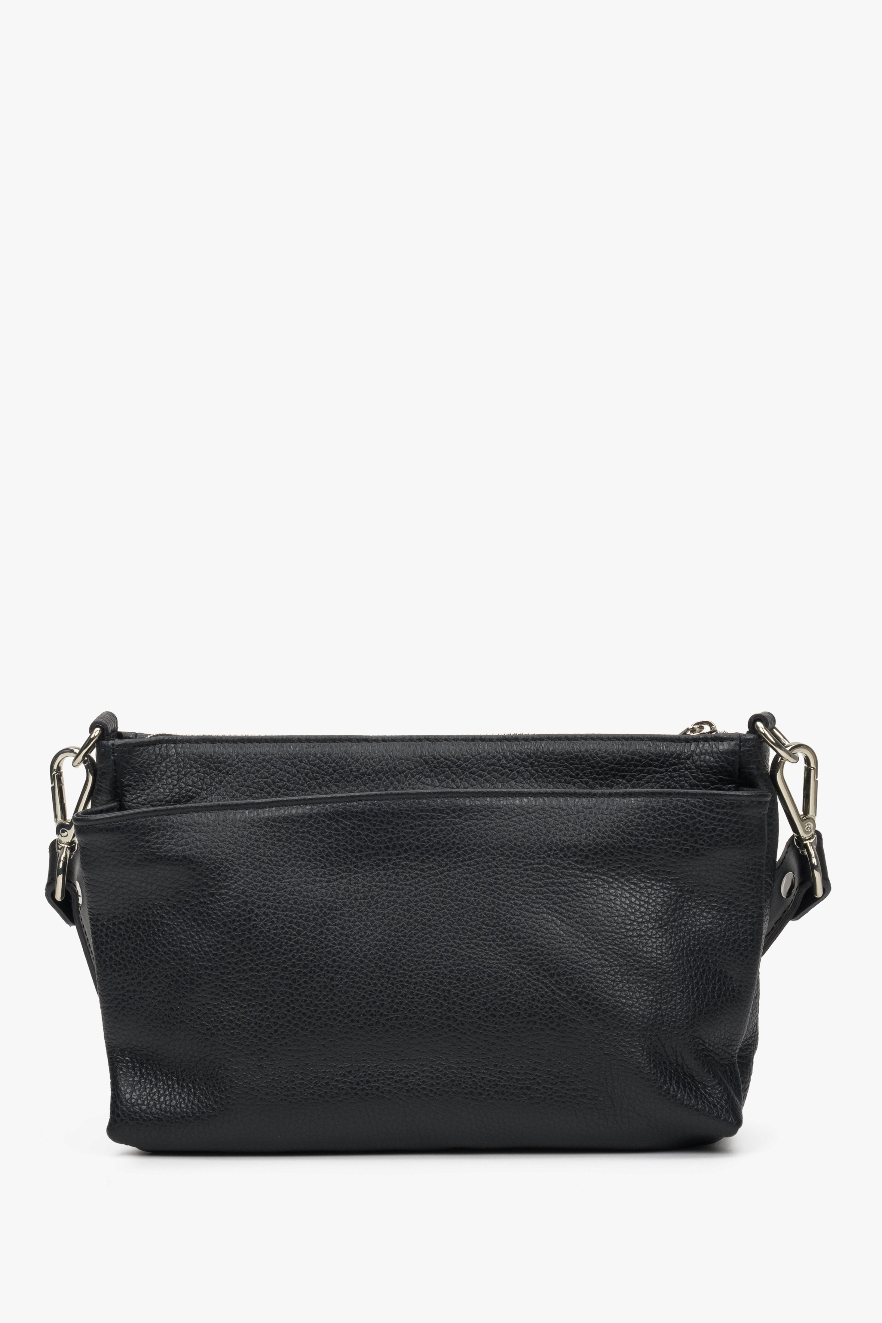 Women's black Estro crossbody bag made from genuine leather with a zipper.